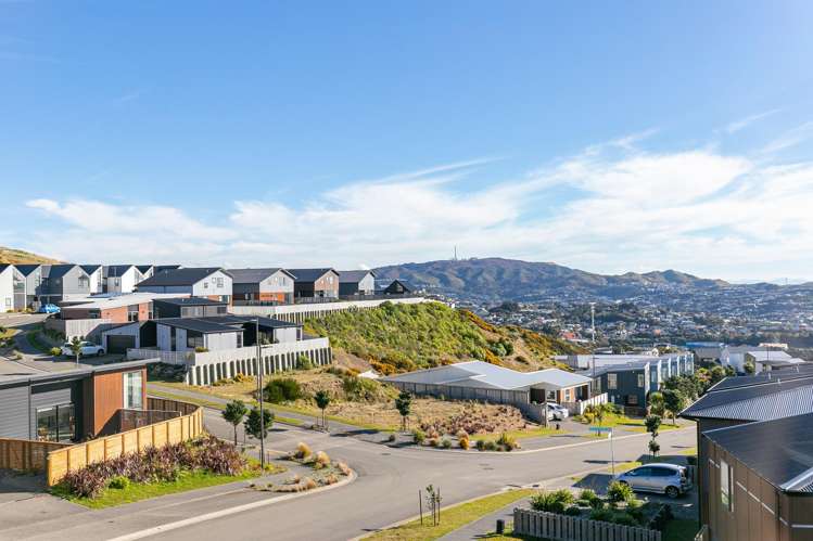 81 Cedarwood Street Woodridge_22