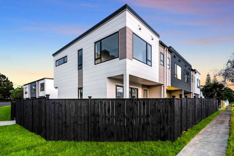 39 Coates Crescent Panmure_23