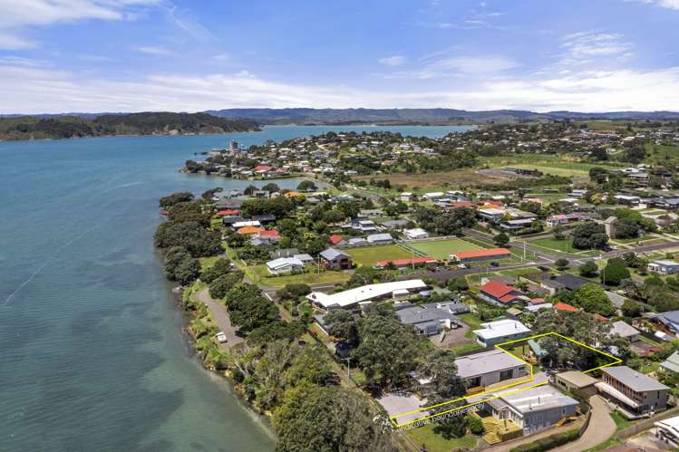 27b Cliff Street Raglan_16