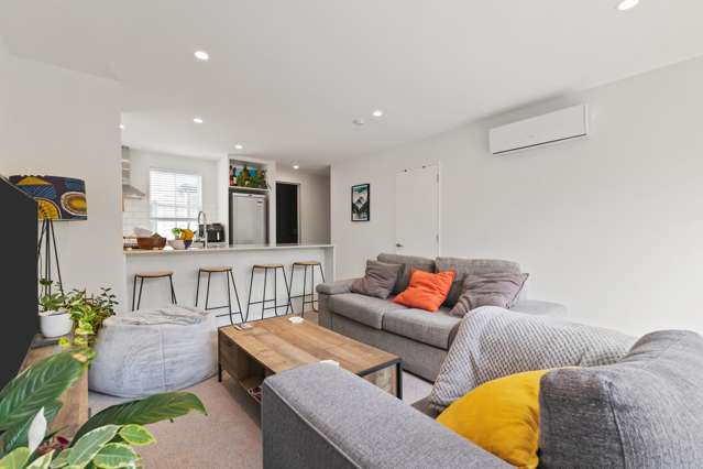 2/24 Devon Street Sydenham_2