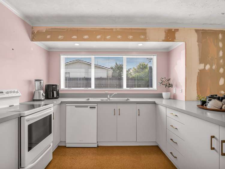 26 Westminster Drive Owhata_7