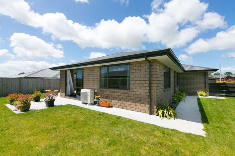 16 Coby Sydney Drive Bell Block_5