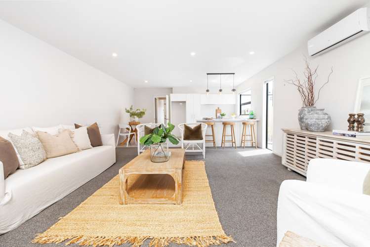 1/22 Grove Road Addington_6