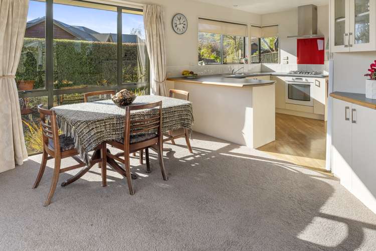 4 Gershwin Grove Stoke_10