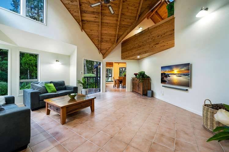 19 Fawcett Road Laingholm_13