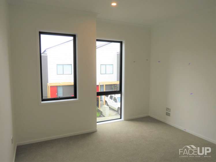 16 Nugget Avenue Hobsonville_10