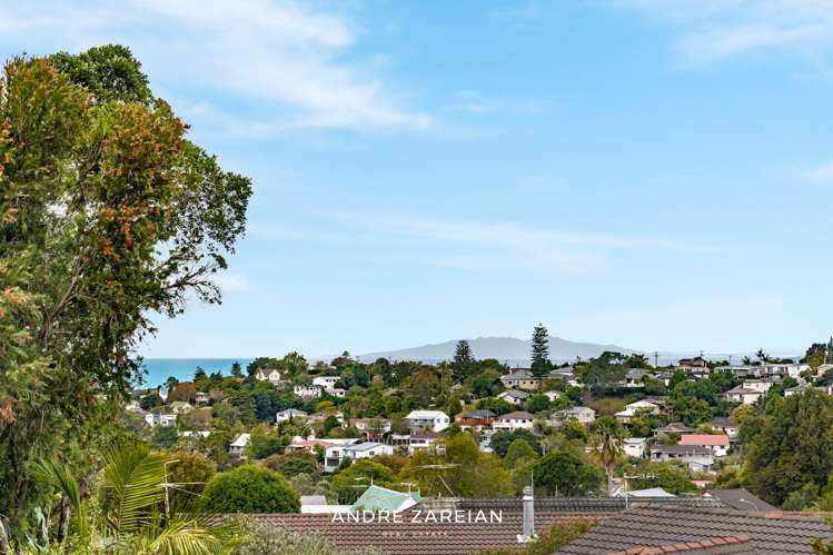 2/155 Oaktree Avenue Browns Bay_16