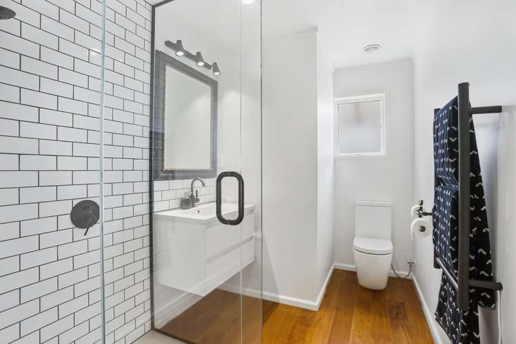 1 John Bracken Way Beach Haven_14