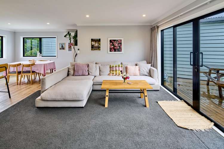 75 Erlestoke Crescent Churton Park_4