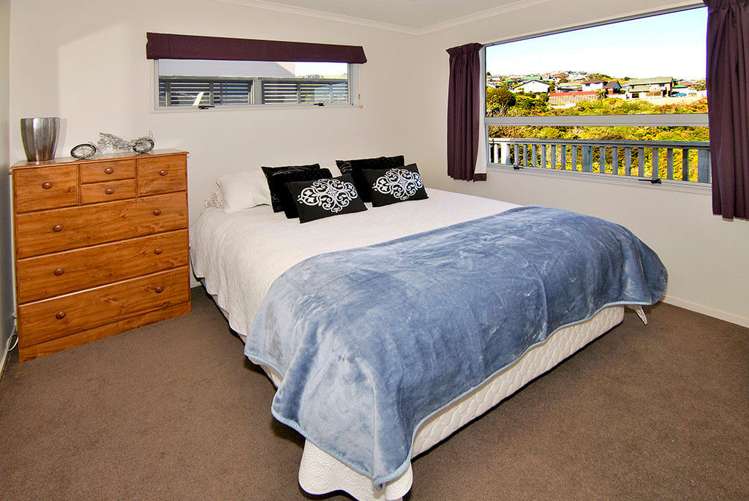 23 White Pine Avenue Woodridge_15