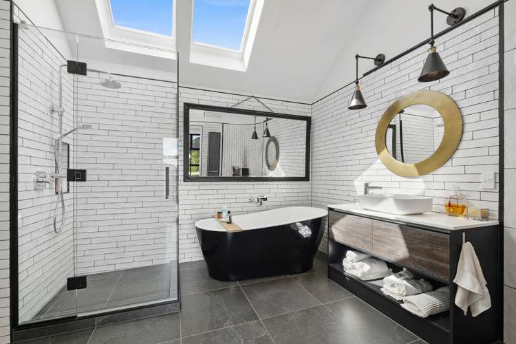 987 Peak Road Helensville_15