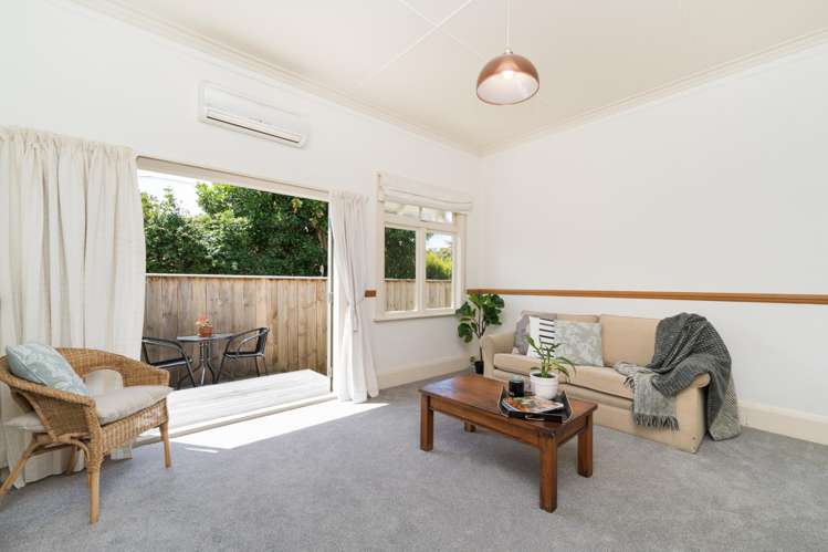 Front (9) Frederick Street Terrace End_12