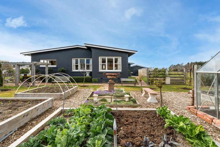 63 Timaru Road Waimate_18