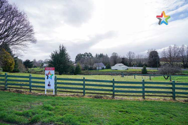 8 Hughies Lane Otautau_7