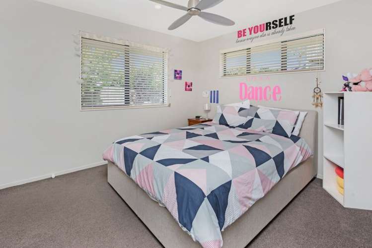 9 Fern Place Beachlands_17