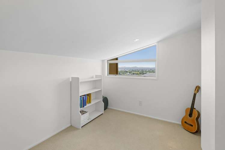 18 Montgomery Terrace Hillsborough_16