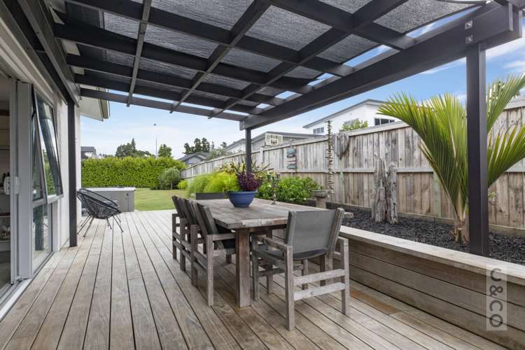 5 Mill Grove Riverhead_13