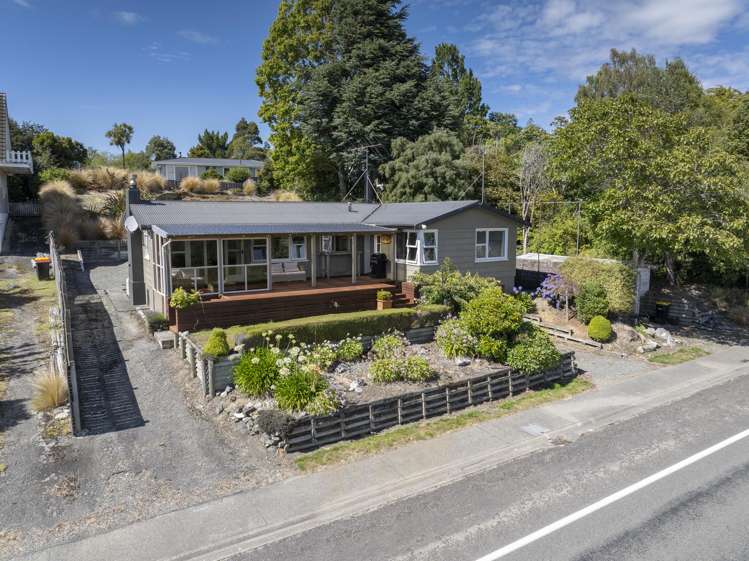 6 Cathedral Drive Manapouri_5