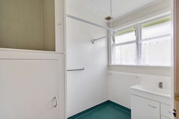 11 Usk Street Marchwiel_10