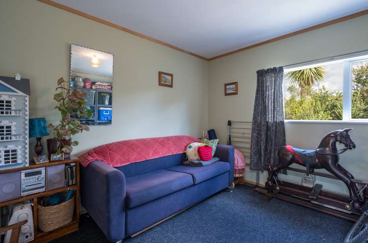 2 Franklyn Close Wakefield_19