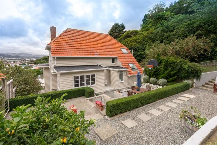 43 Cavendish Square Strathmore Park_15