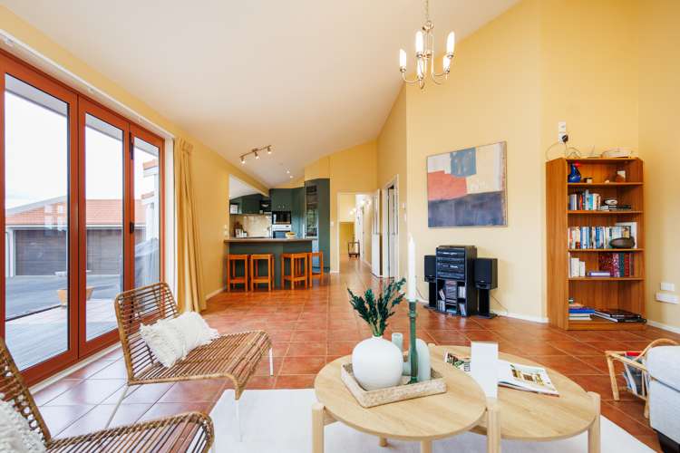 25 Schnell Drive Kelvin Grove_10