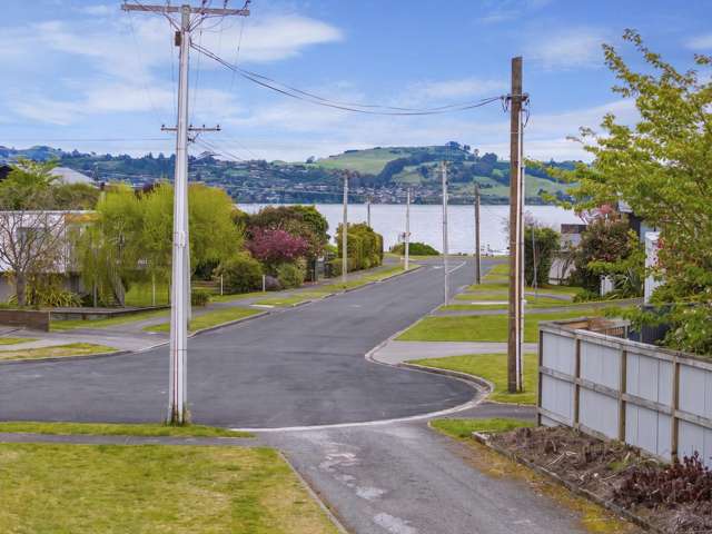 11 Kowhai Road Rainbow Point_1