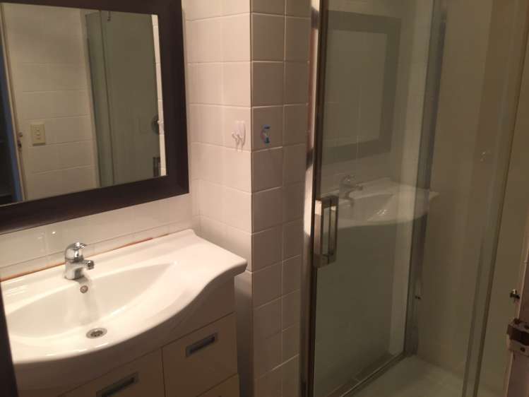 28 Everglade Drive Goodwood Heights_7