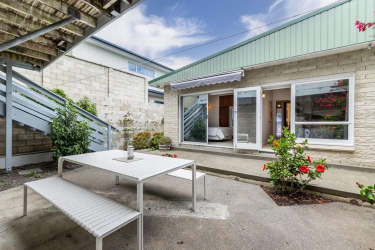 10 North Terrace Westshore_19