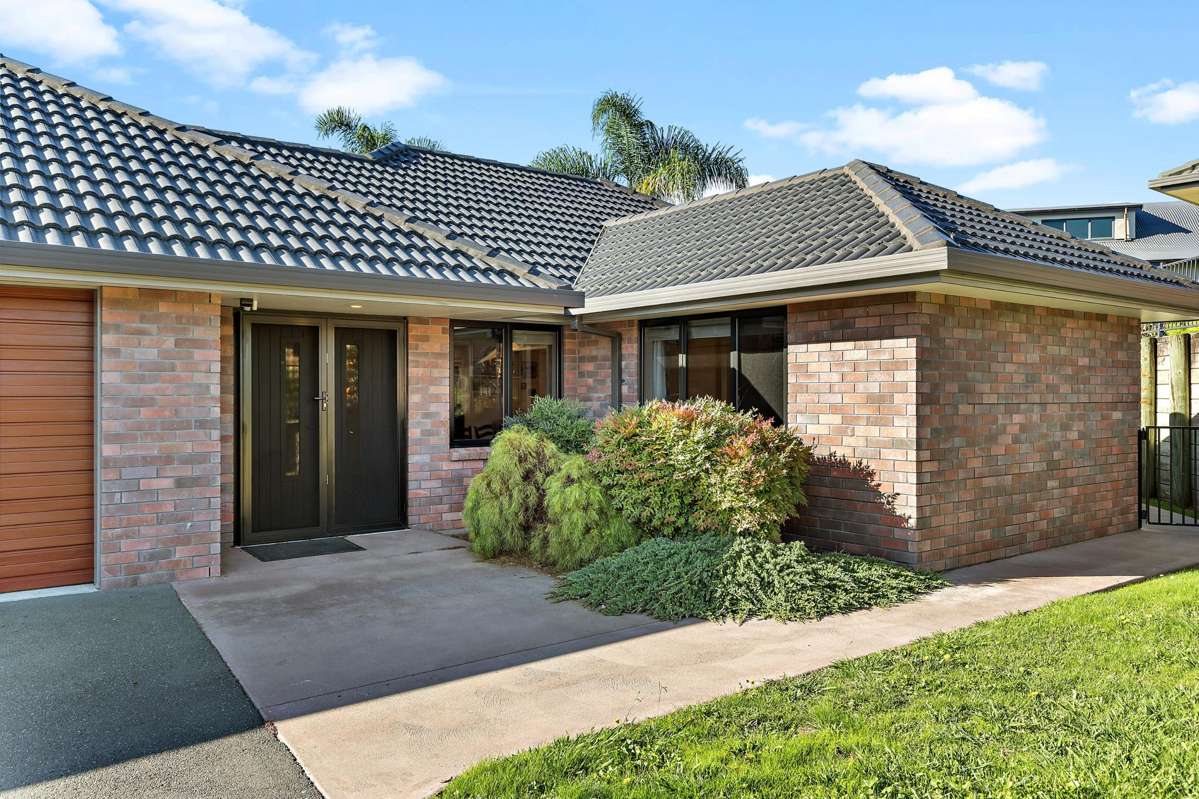28/2 Seales Road, Tasman Village_0