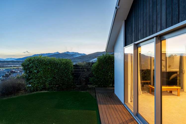 3 Shipton Court Lower Shotover_21
