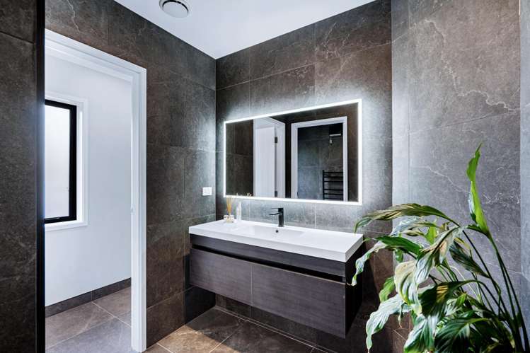 254 Riverbend Road Meeanee_16