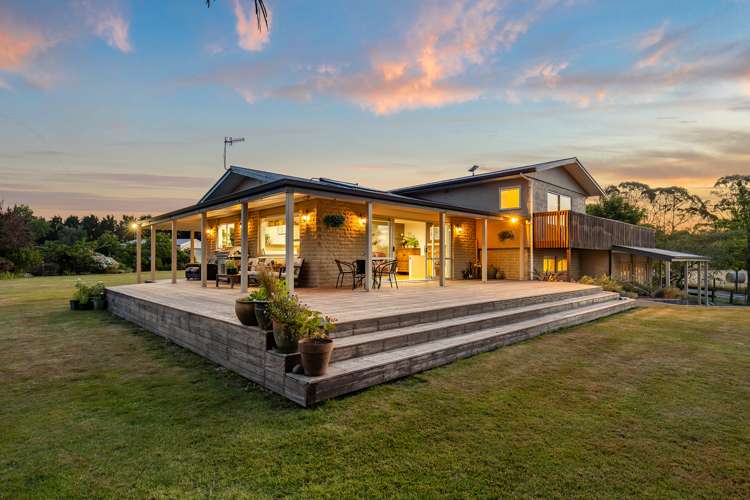 197 Moutere Highway Redwood Valley_15