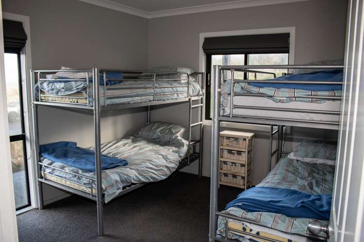 21 Sunset Parade Kai Iwi_17