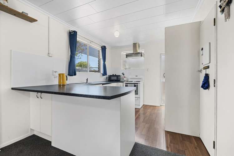 4A Richmond Street Waitara_1