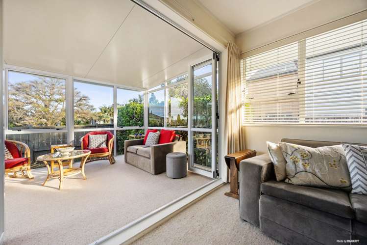 13A Chip Grove Sunnyhills_8