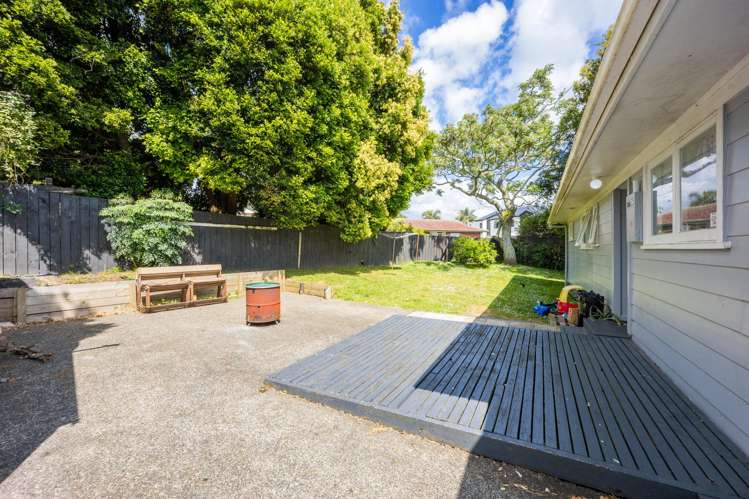 82 Kivell Close Mangere East_21