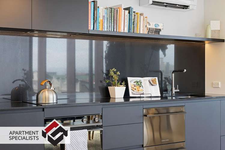 38 Khyber Pass Newmarket_11