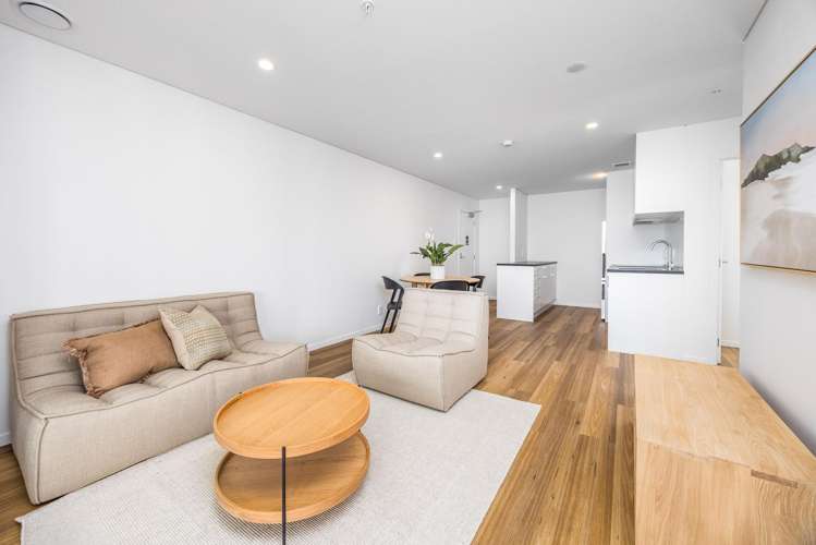 12B/100 Anzac Avenue_0