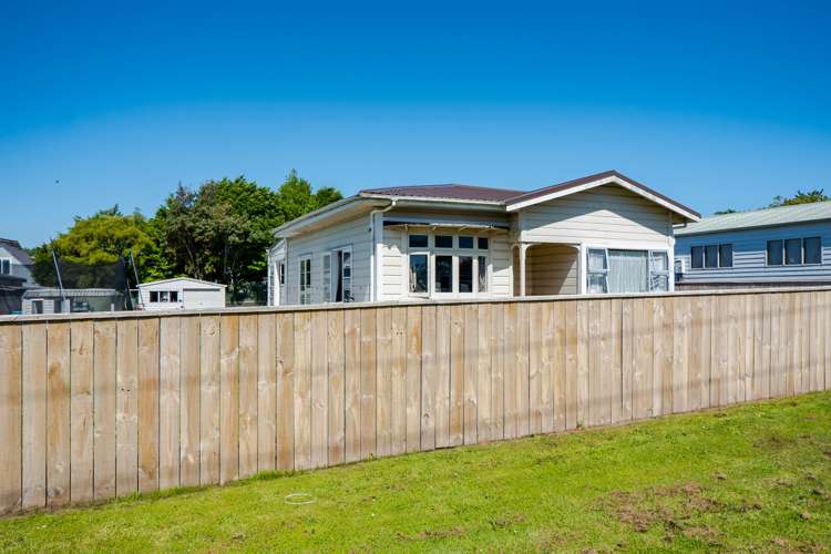 1277 Egmont Road Egmont Village_42