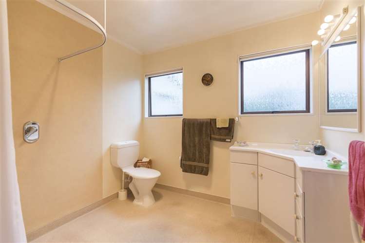 13 Hillside Lane The Brook_5