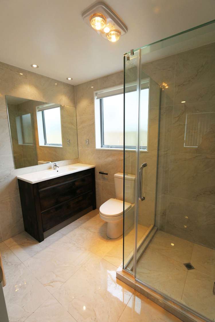 2180b Great North Road Avondale_6