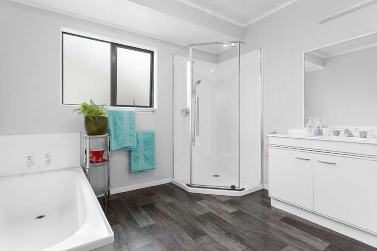 7 Edgewater Grove Whakatane_12