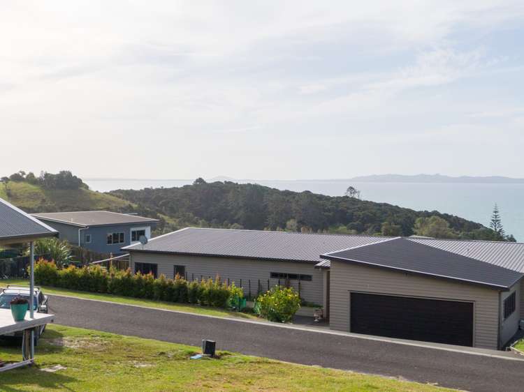 14 Sunrise Place Cable Bay_9