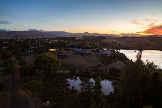 6 Lake View Place Fairhall_3