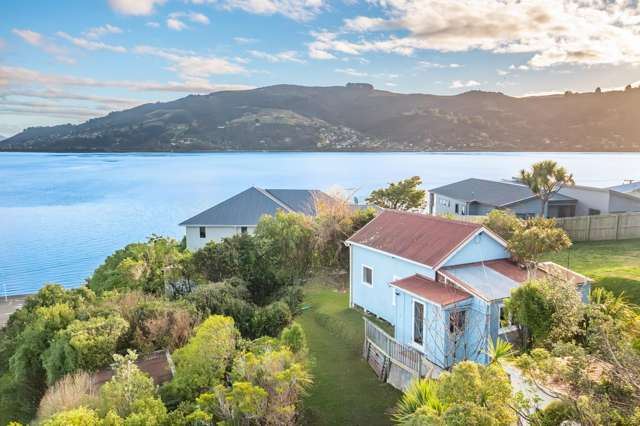 1 Luss Road Company Bay_1