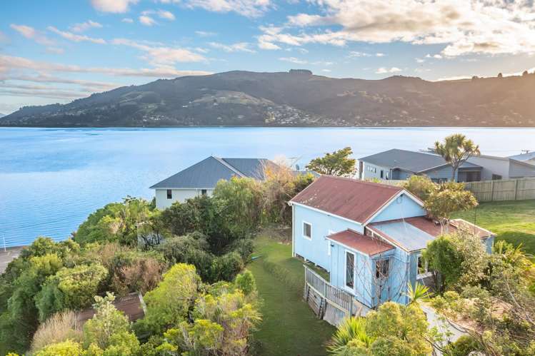 1 Luss Road Company Bay_1