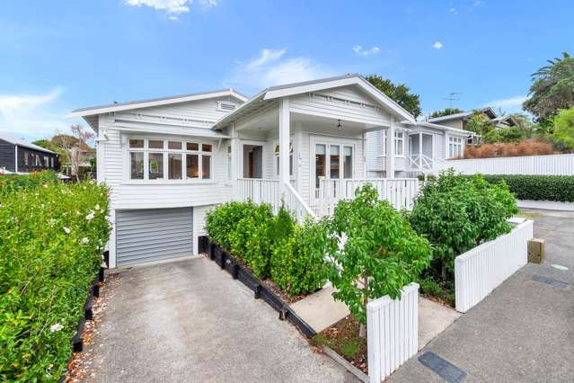 Easy living in this beautiful Westmere villa