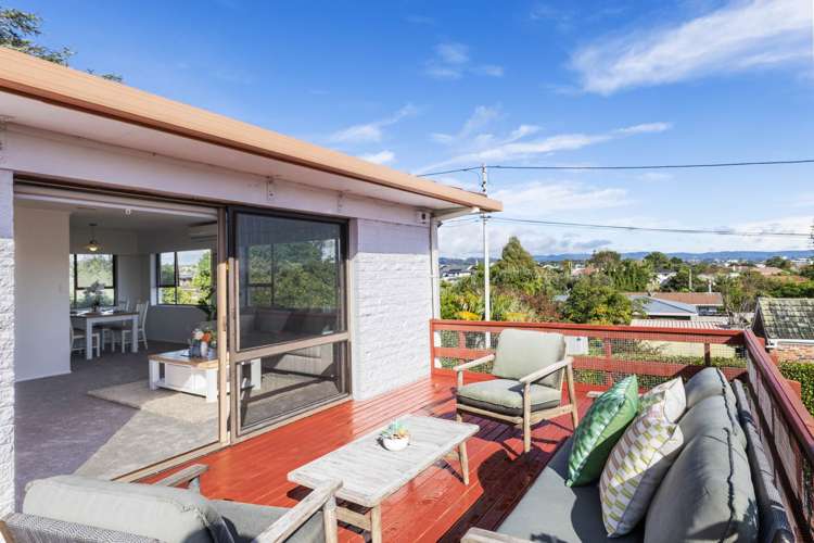 8A Matata Street Blockhouse Bay_23