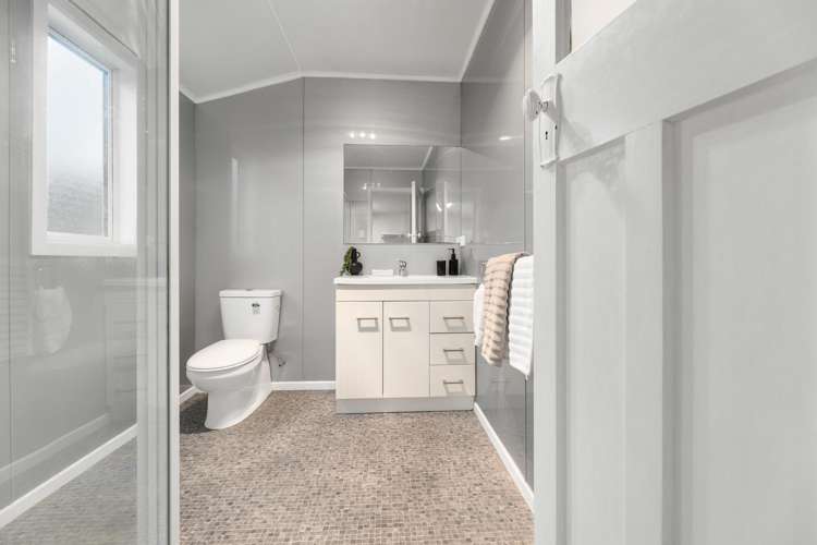 25 Wades Avenue Saint Martins_11